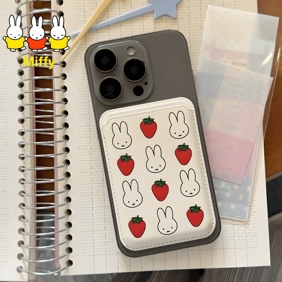 Strawberry Huller - เคสใส่บัตรแม่เหล็ก Miffy กระต่ายน่ารัก ลายการ์ตูนน้องหมา/สตรอว์เบอร์รี่ เคสใส่บัตร Miffy